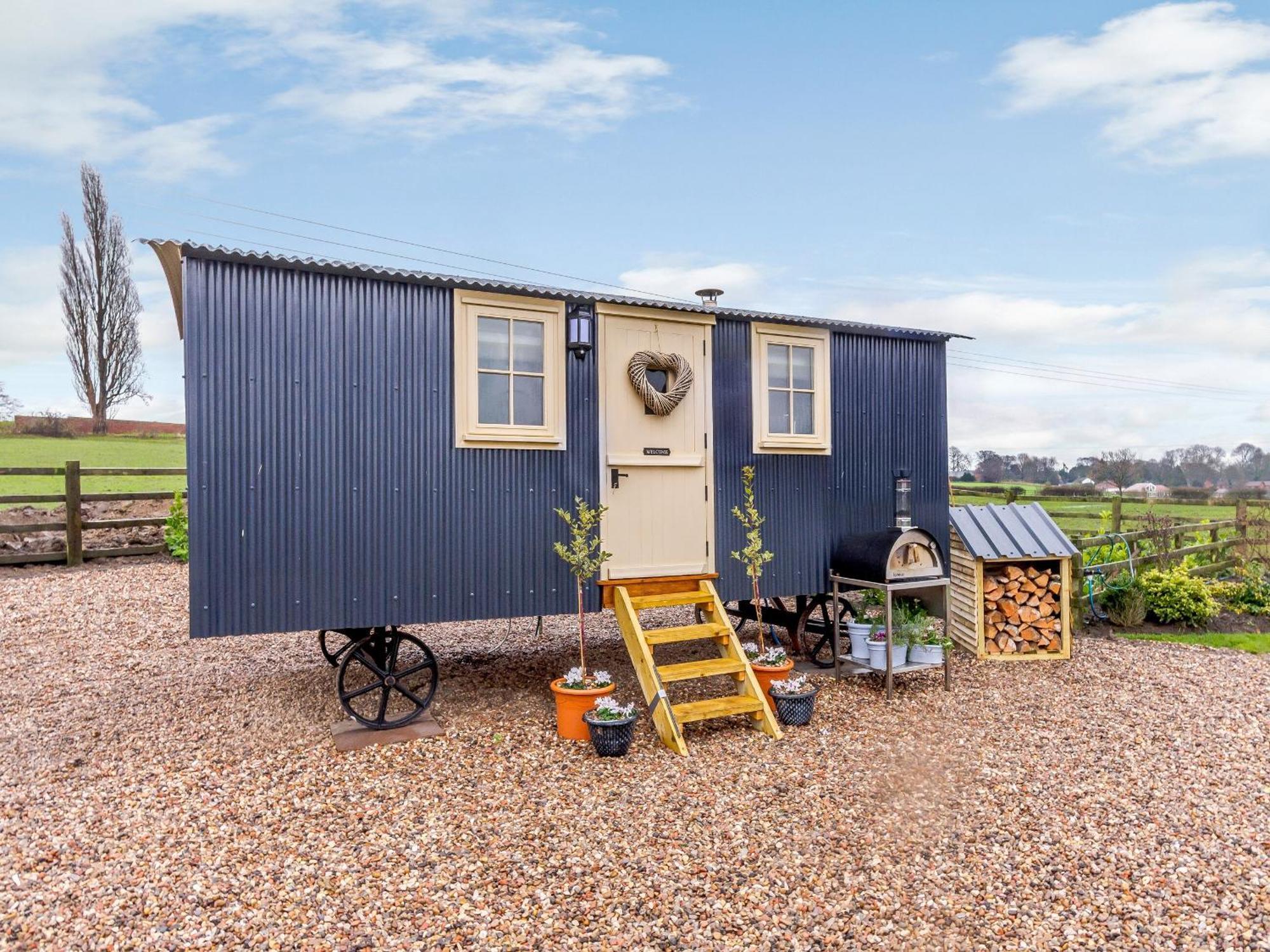 Ryhill The Lambing Shedヴィラ エクステリア 写真